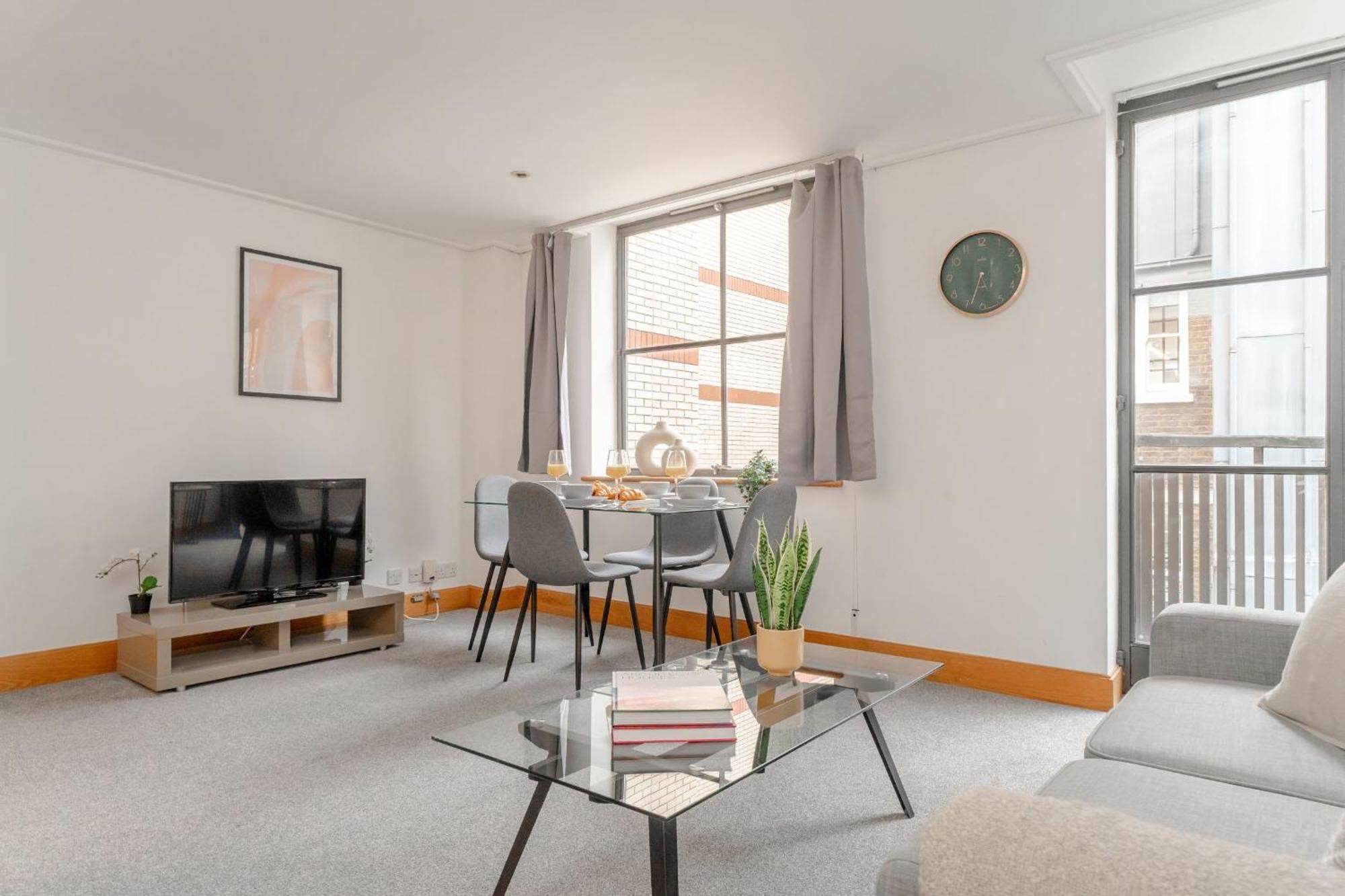 Holborn - 2Br Near Covent Garden -Cityapartmentstay Londra Esterno foto