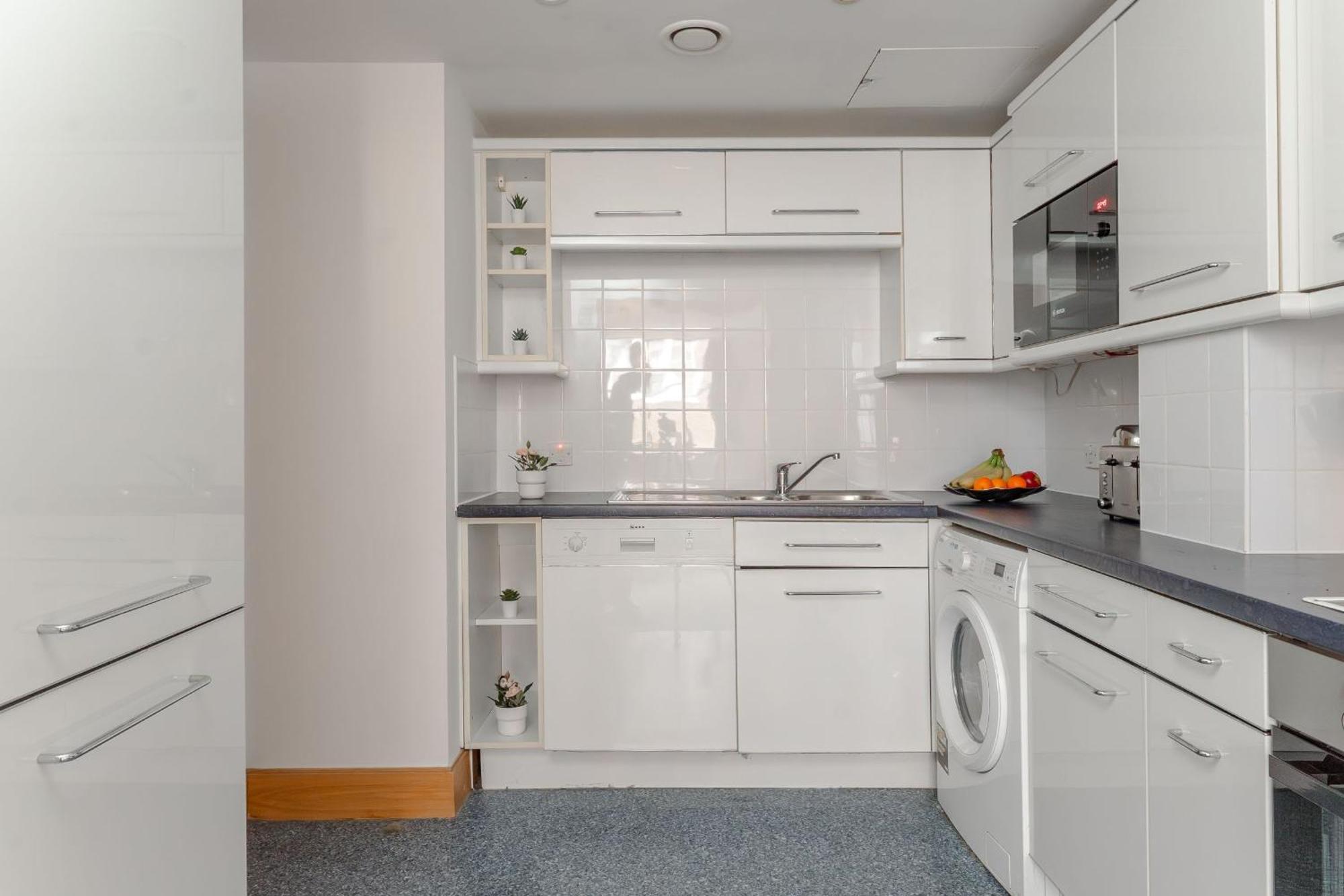 Holborn - 2Br Near Covent Garden -Cityapartmentstay Londra Esterno foto
